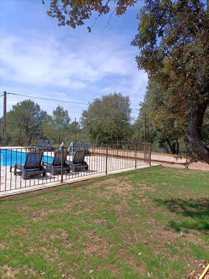 Villa Les Git'Anes De Pontevès Exterior foto